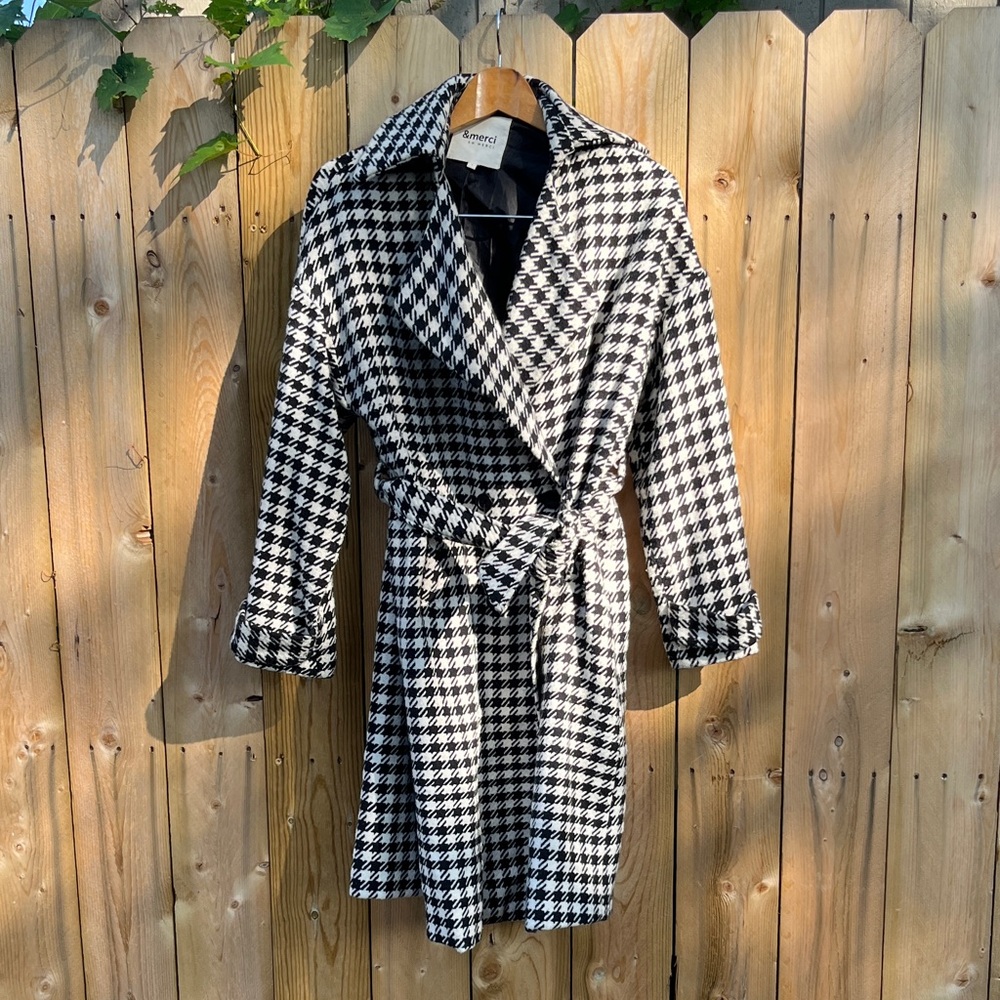 Houndstooth Trench Coat - Black & White